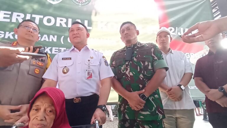 Sungai Ciliwung Bening Bersih Lagi